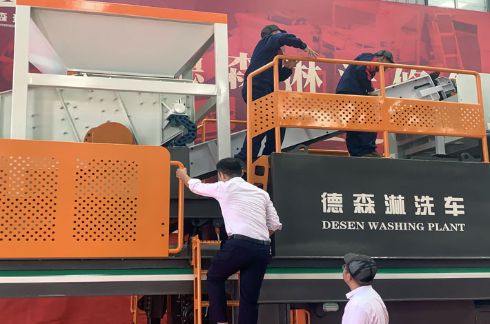 德森移動淋洗修復車.jpg